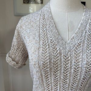 Vintage 70s British Vogue Slightly Cropped Vneck Sweater Beige XS